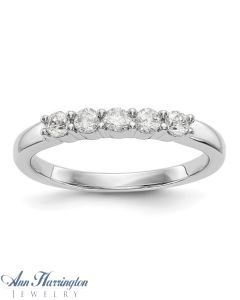 14k White Gold 1/3 ct tw 5 Stone Diamond Anniversary Band