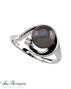 14k White Gold .03 ct tw Diamond and 8 mm Black Cultured Pearl Ring