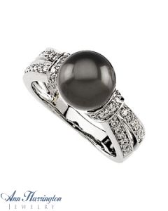 14k White Gold 9 mm Freshwater Cultured Black Pearl and 1/3 ct tw Diamond Antique Style Ring