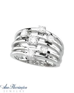 14k White or Yellow Gold 3/4 ct tw Diamond Right Hand Ring