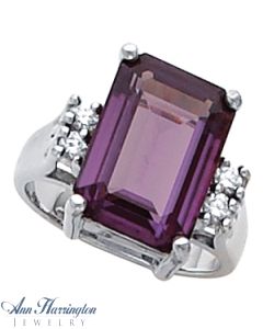 14k White or Yellow Gold 6x4, 7x5, 8x6, 9x7, 10x8, 11x9, 12x10 and 14x10 mm Emerald Ring Setting