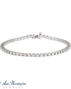 14k White or Yellow Gold 2 1/8 ct tw Diamond Tennis Bracelet
