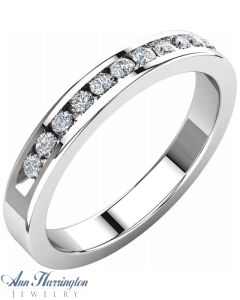 14k White or Yellow Gold 1/4 ct tw Diamond Band 
