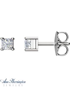 14k White or Yellow Gold 1/3 ct tw Princess Cut Diamond Stud Earrings