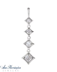 14k White or Yellow Gold 1/2 ct tw Journey Diamond Pendant