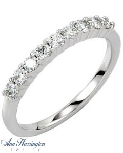 14k White or Yellow Gold 1/4 to 1 1/3 ct tw Diamond Band, F8223