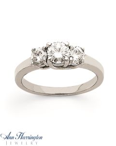 14k White Gold 1 ct tw 3 Stone Diamond Ring
